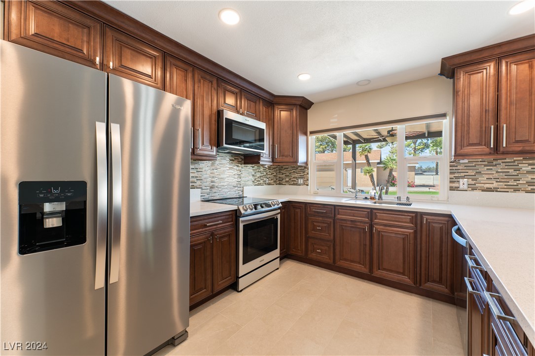 6810 Adobe Court