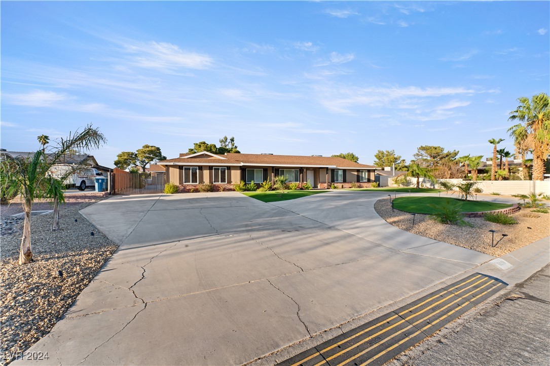 6810 Adobe Court