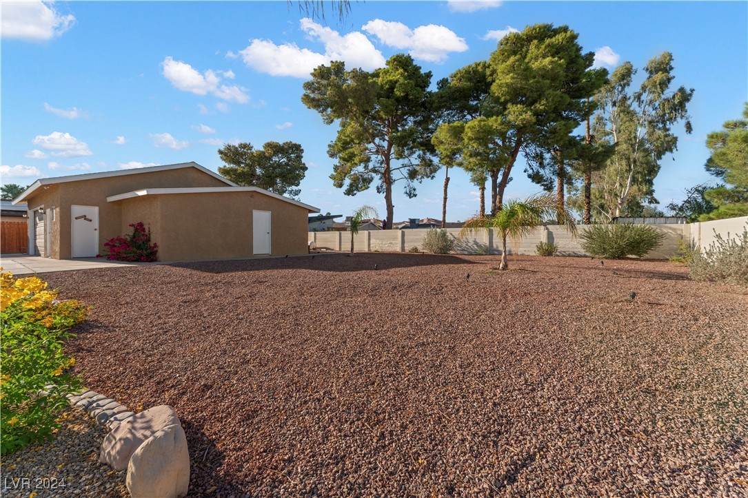 6810 Adobe Court
