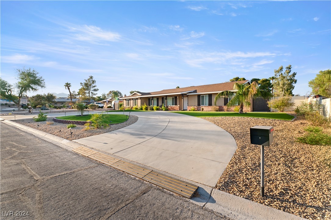 6810 Adobe Court