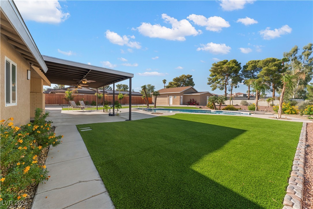 6810 Adobe Court