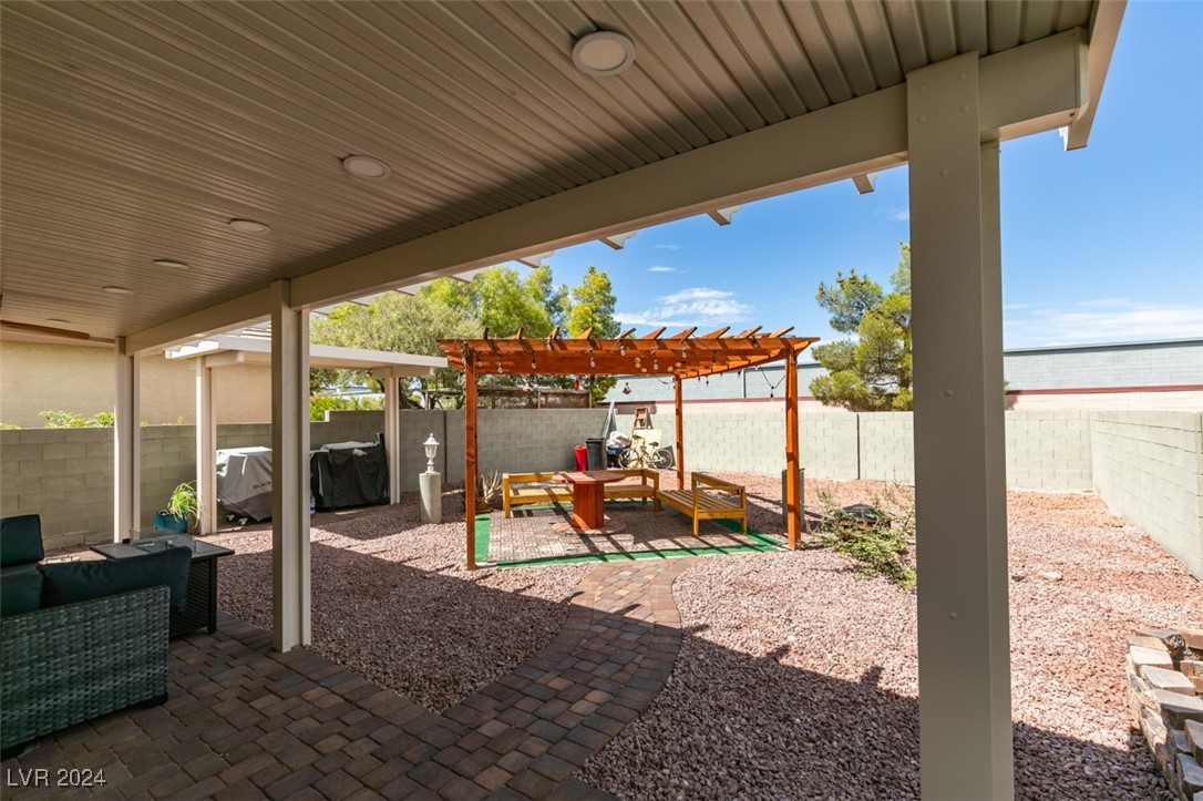 1878 Quartz Landing Avenue