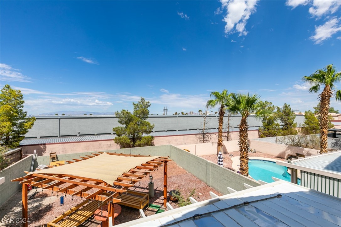 1878 Quartz Landing Avenue