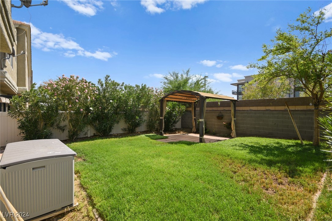 6345 Dan Blocker Avenue 103