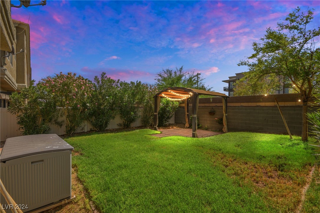 6345 Dan Blocker Avenue 103