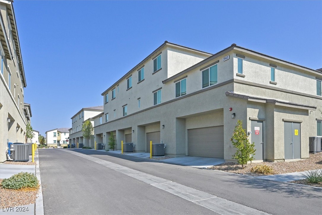 2843 Azure Breeze Lane 4