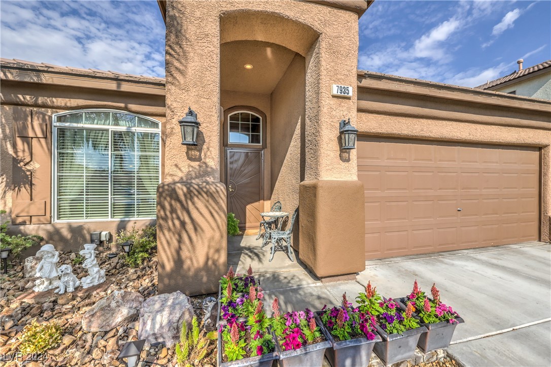 7935 Quail Heaven Street