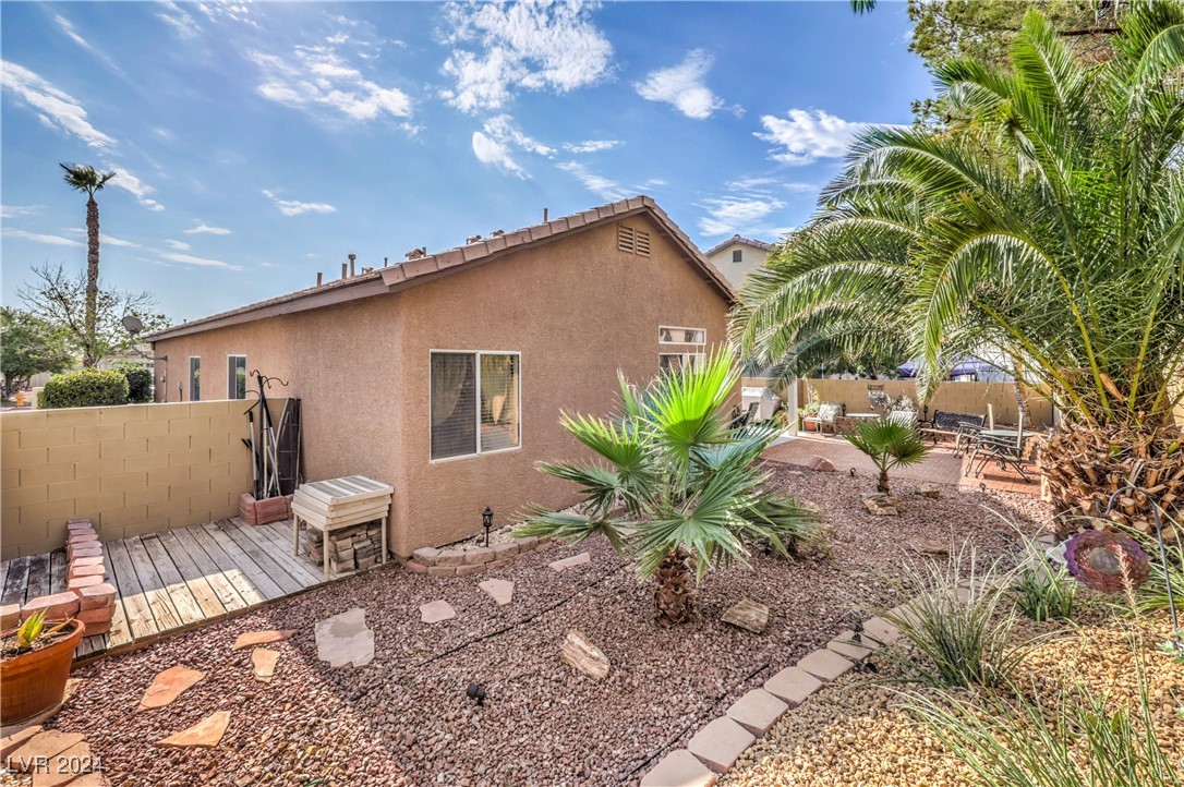 7935 Quail Heaven Street