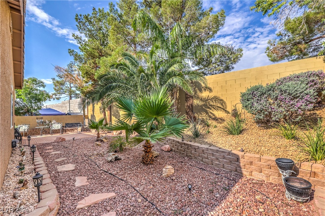 7935 Quail Heaven Street