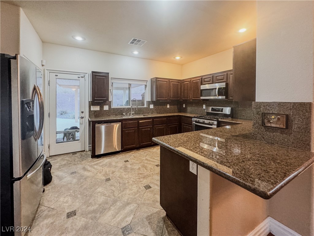 2118 Port Royal Drive