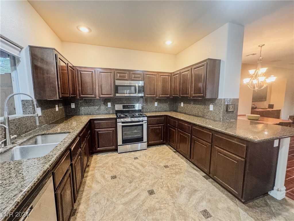 2118 Port Royal Drive