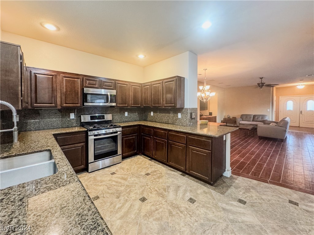 2118 Port Royal Drive