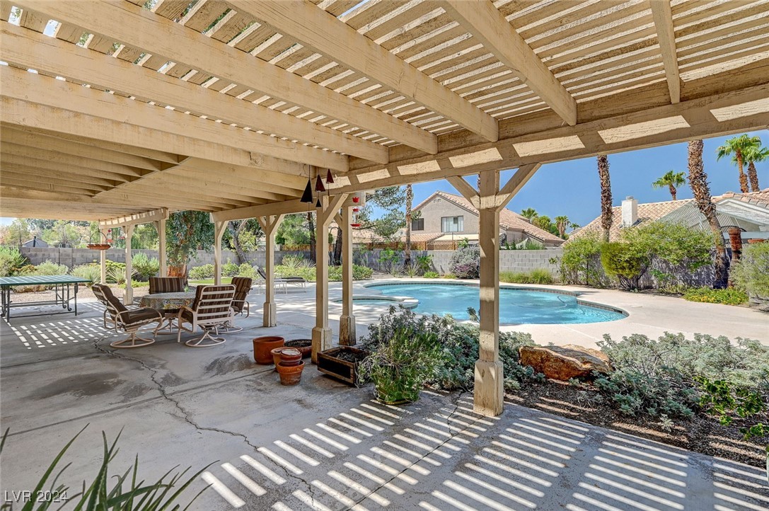 344 Humboldt South Drive