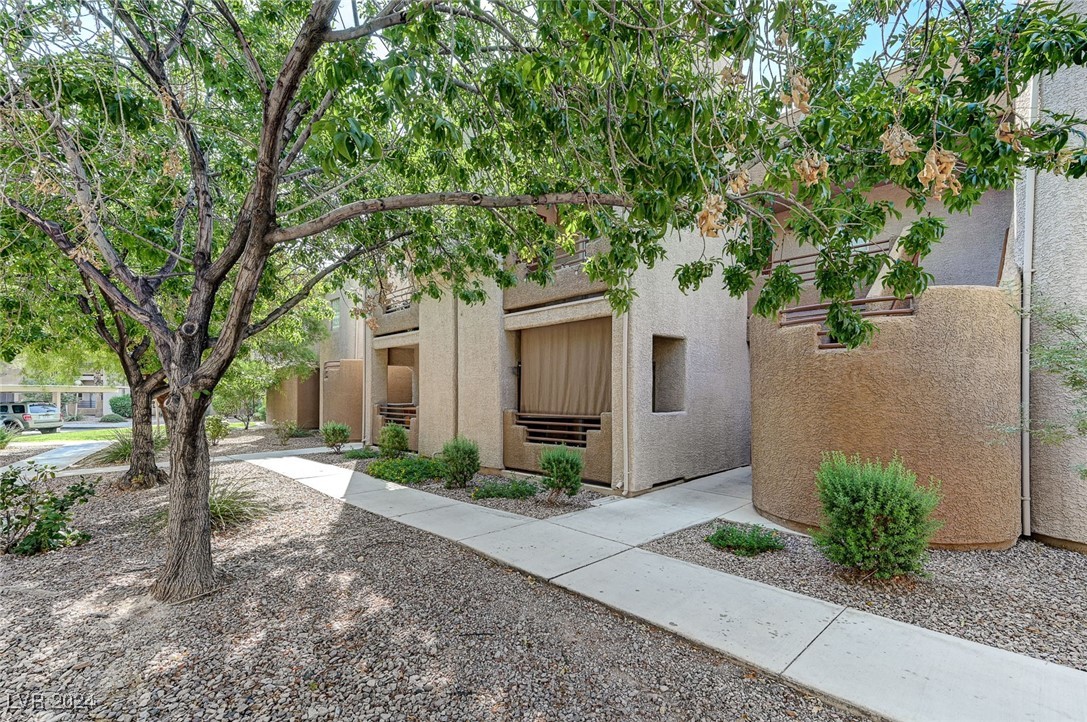 6869 Tamarus Street 203