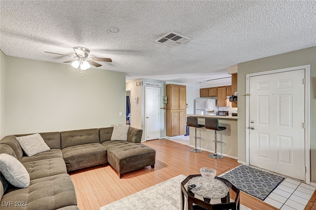 6869 Tamarus Street 203