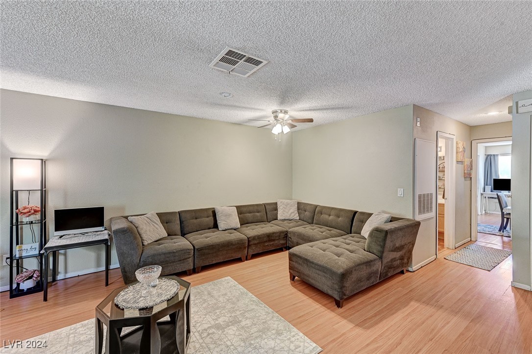 6869 Tamarus Street 203