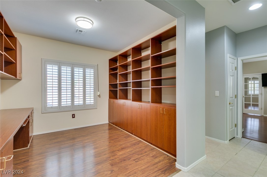 3019 Stratmoor Hills Avenue