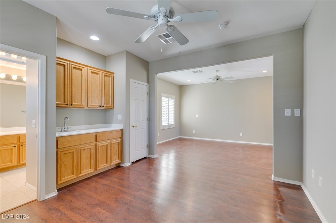 3019 Stratmoor Hills Avenue