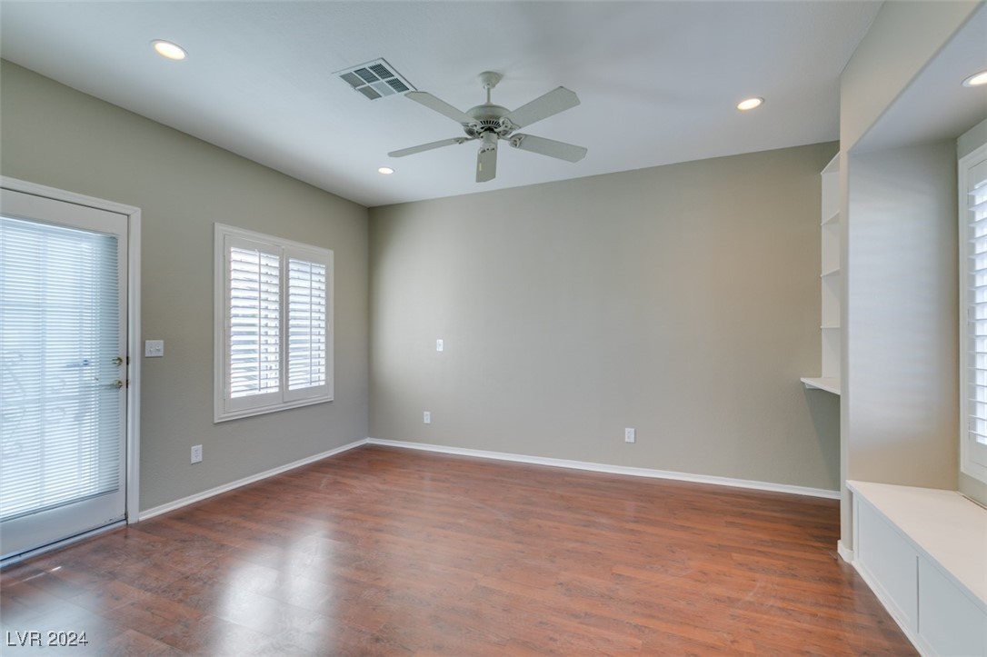 3019 Stratmoor Hills Avenue