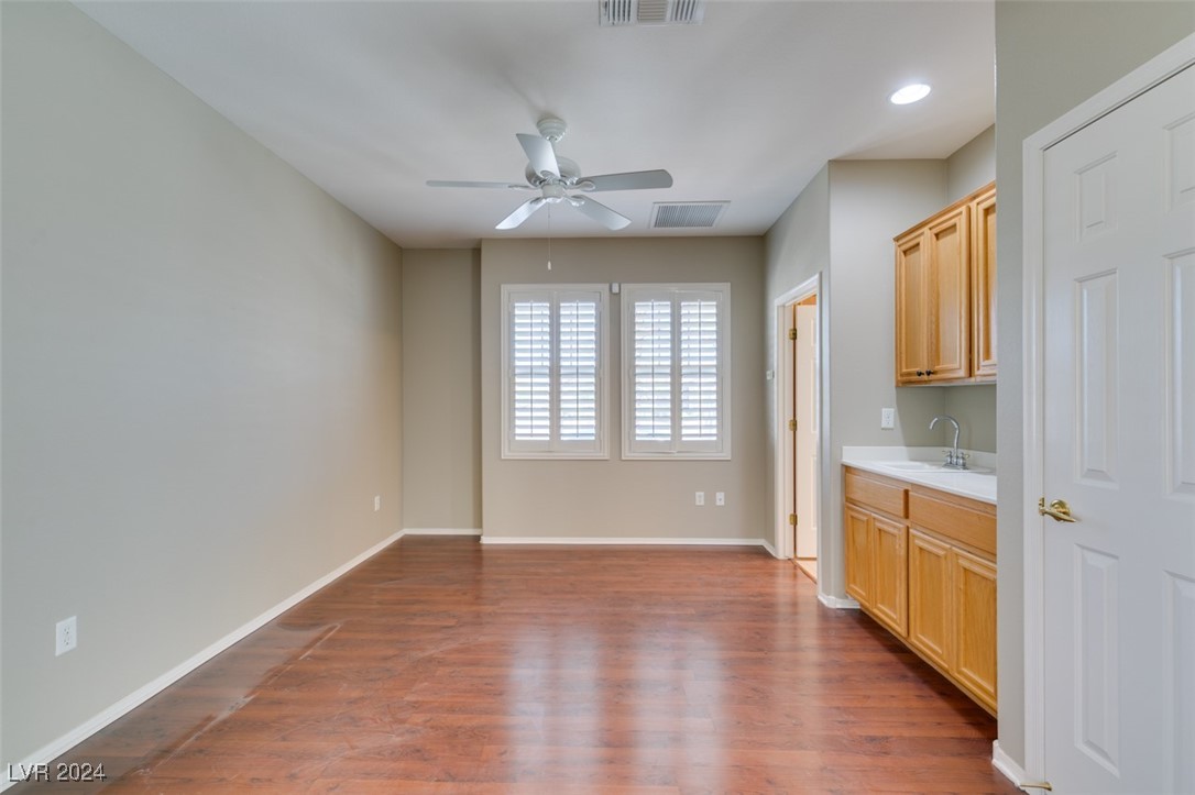 3019 Stratmoor Hills Avenue