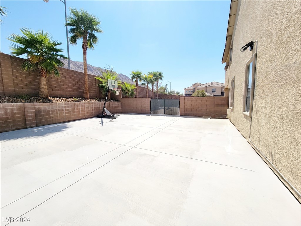 6994 Lazy Sunset Court