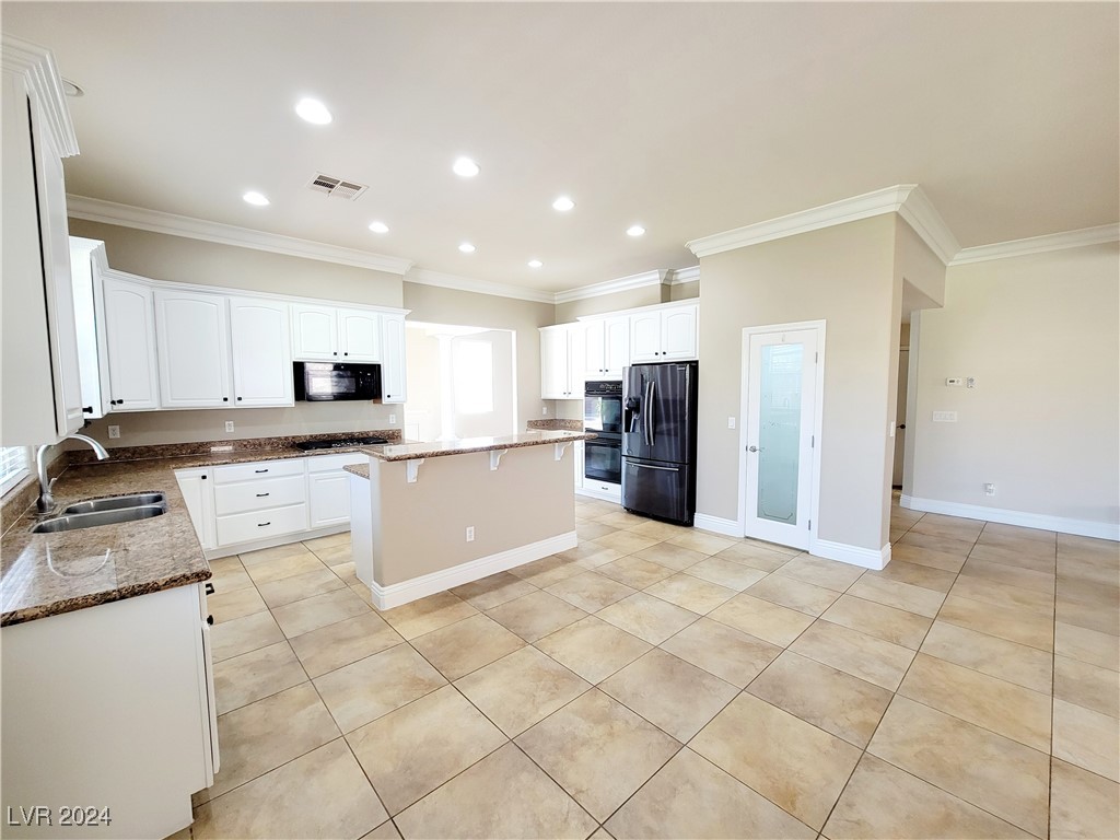 6994 Lazy Sunset Court