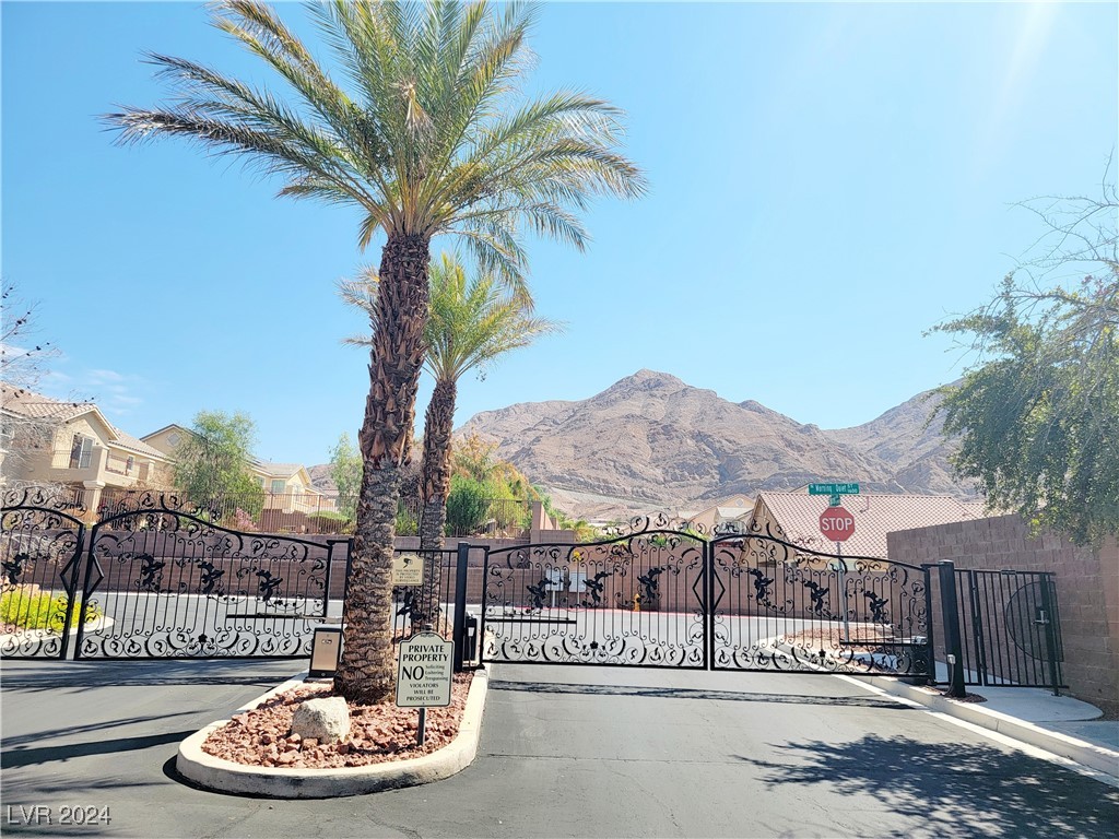 6994 Lazy Sunset Court