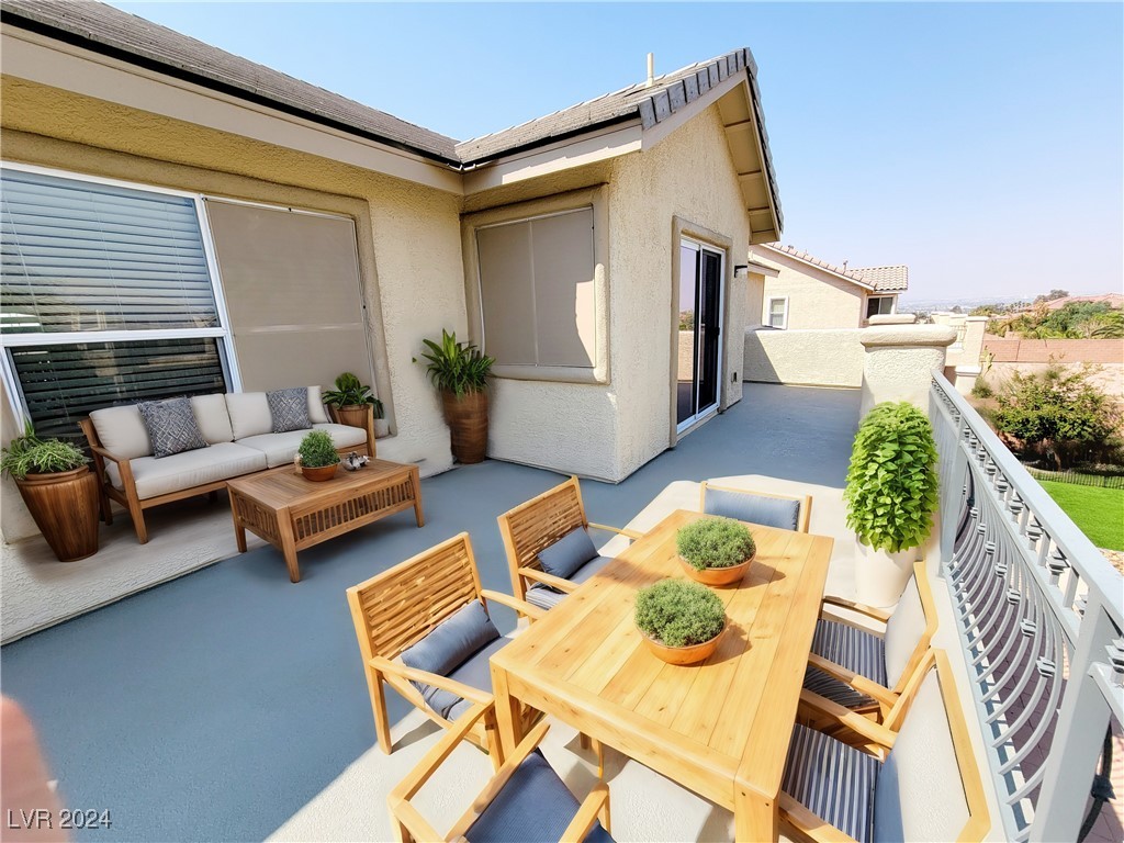 6994 Lazy Sunset Court