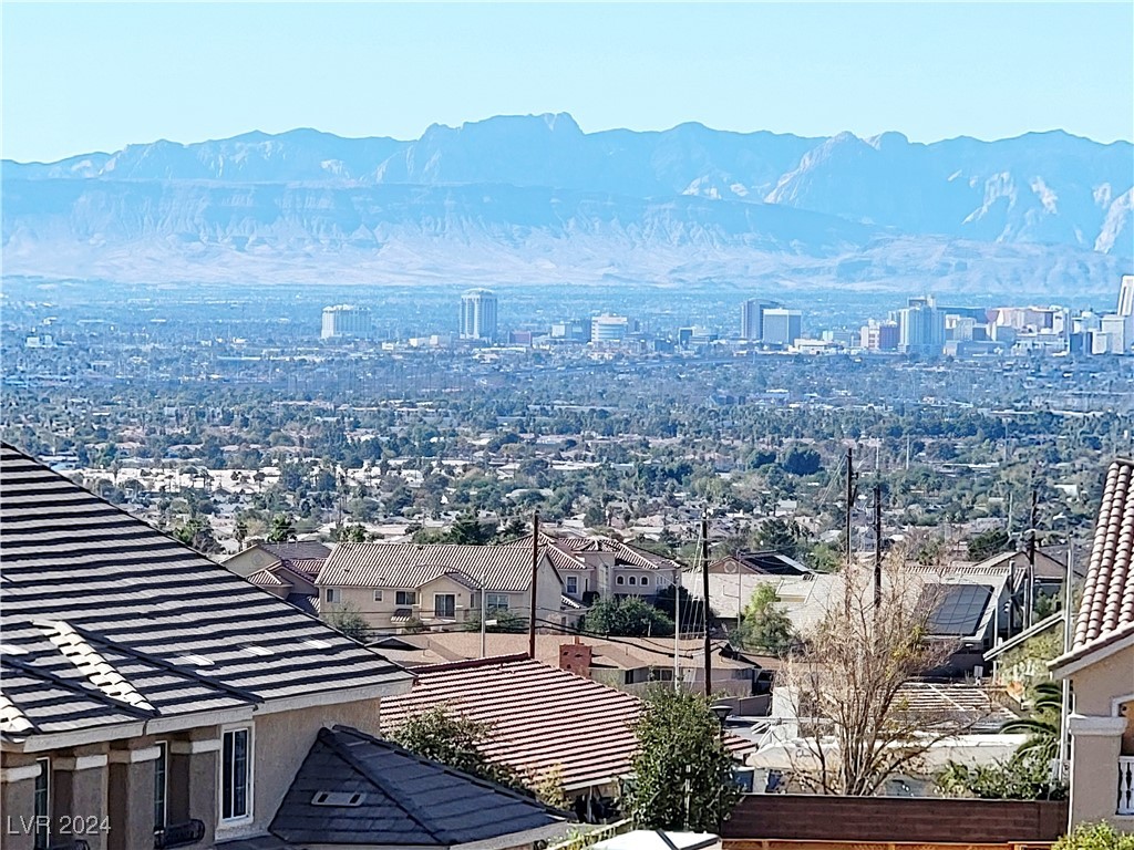 6994 Lazy Sunset Court