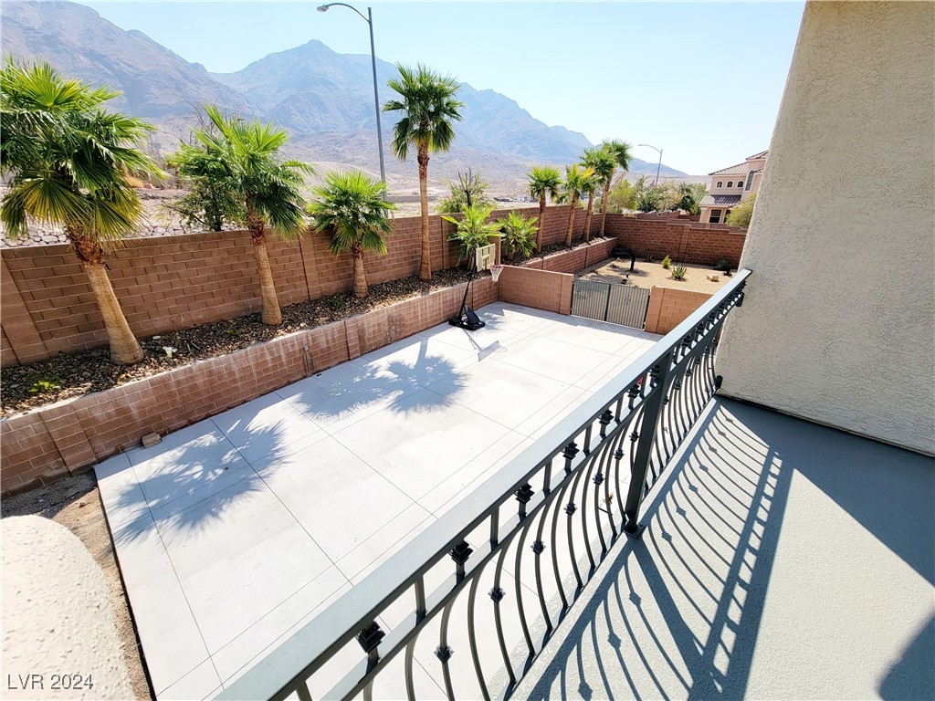 6994 Lazy Sunset Court