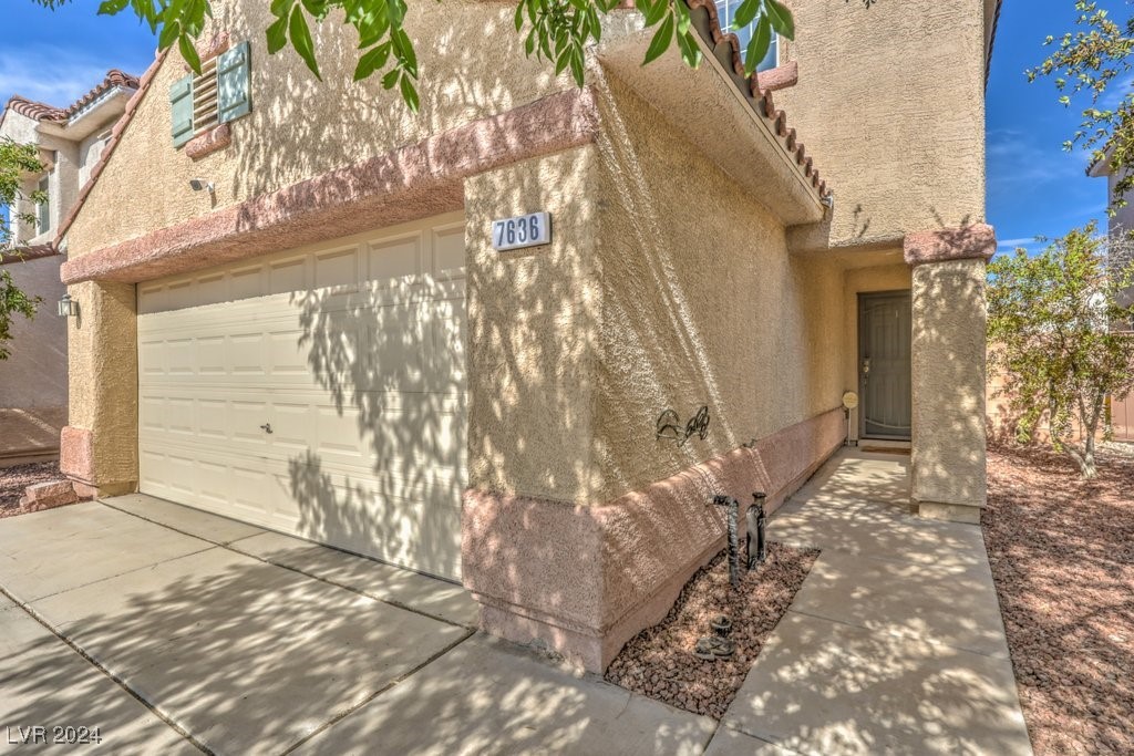 7636 Breed Hill Street
