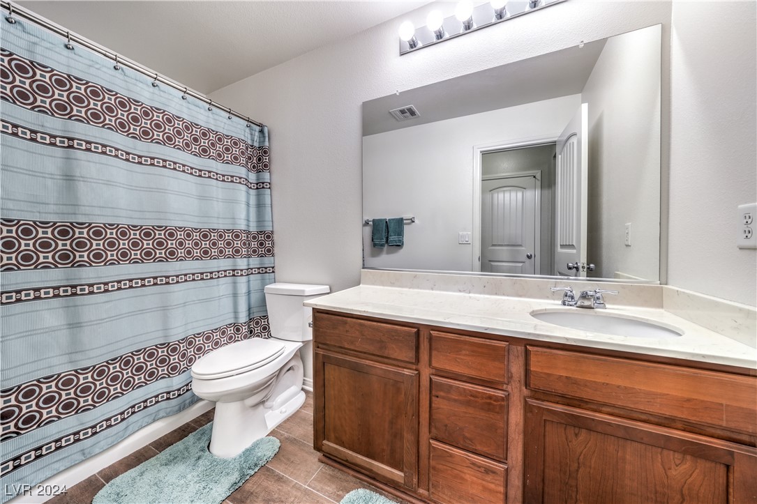 2114 Waterlily View Street