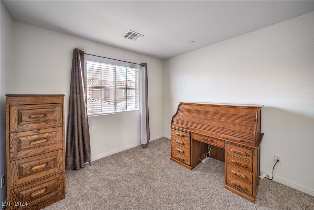2114 Waterlily View Street