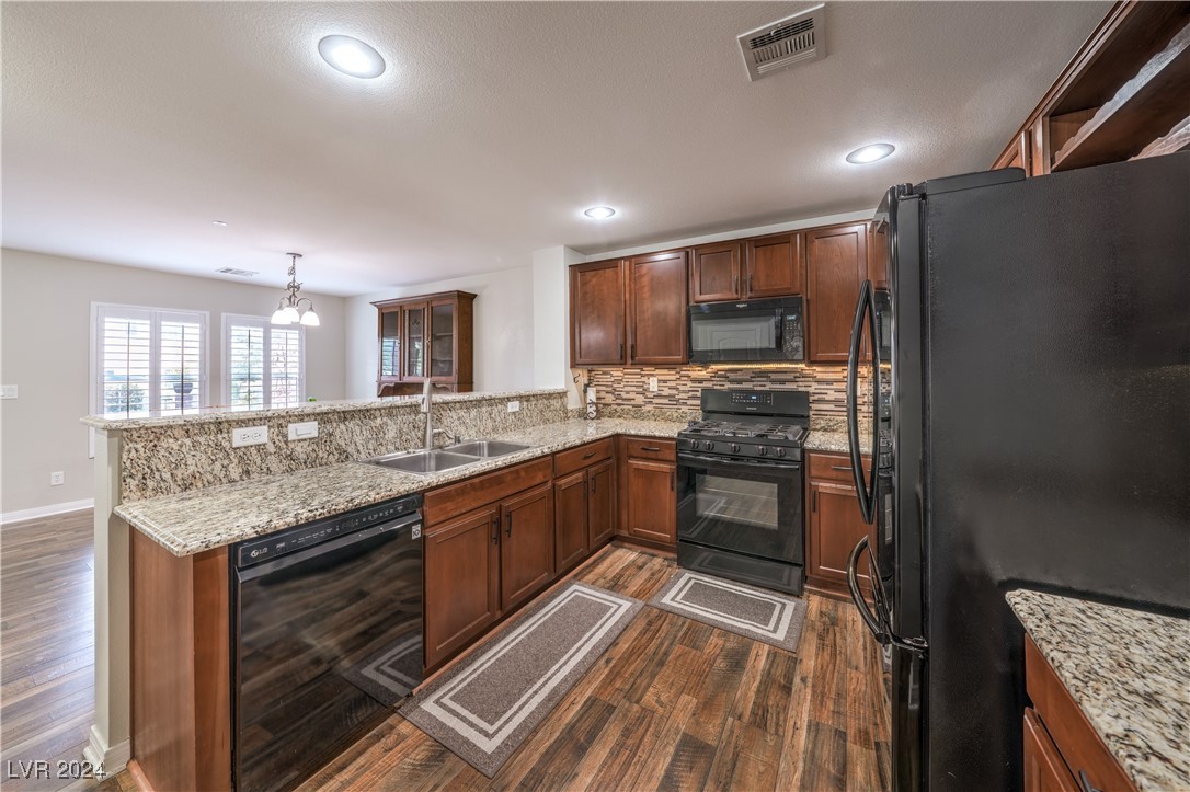 2114 Waterlily View Street