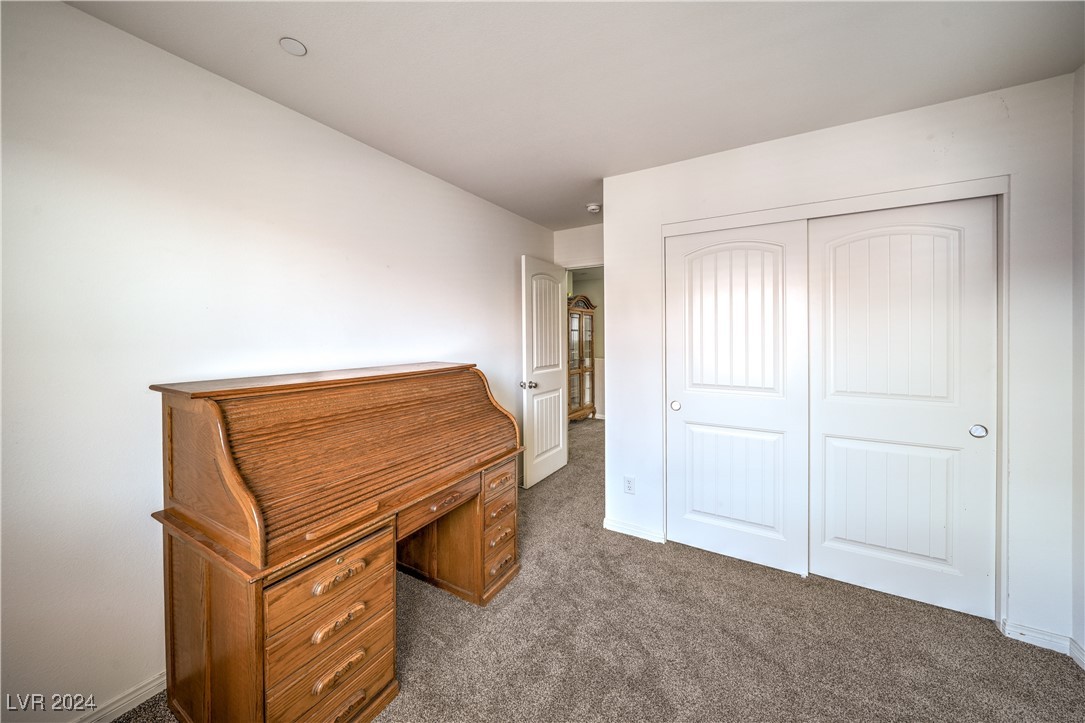 2114 Waterlily View Street