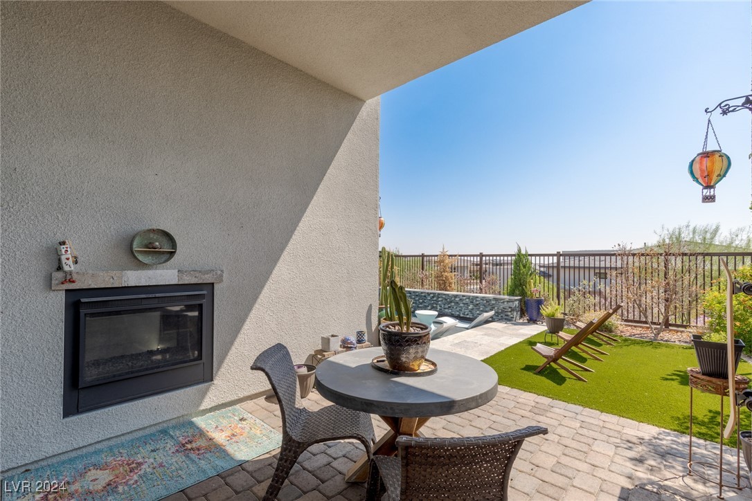 5162 Rock Daisy Drive