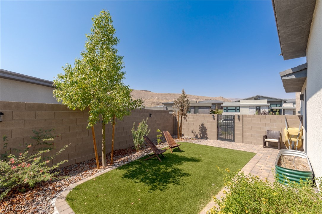 5162 Rock Daisy Drive