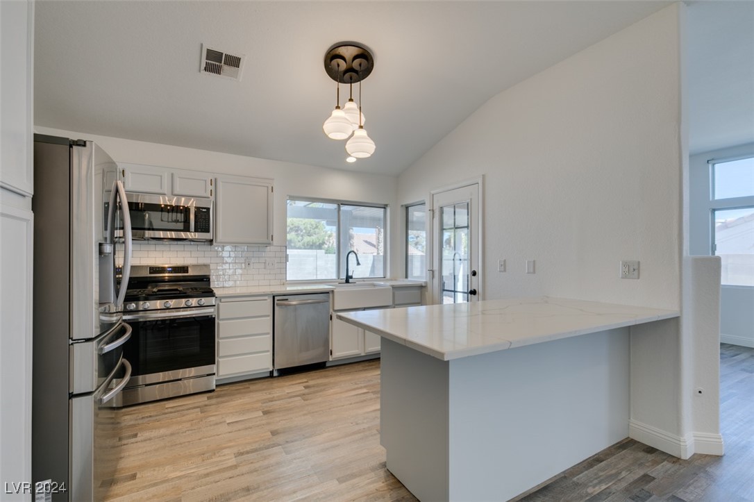 1692 Freedom Court