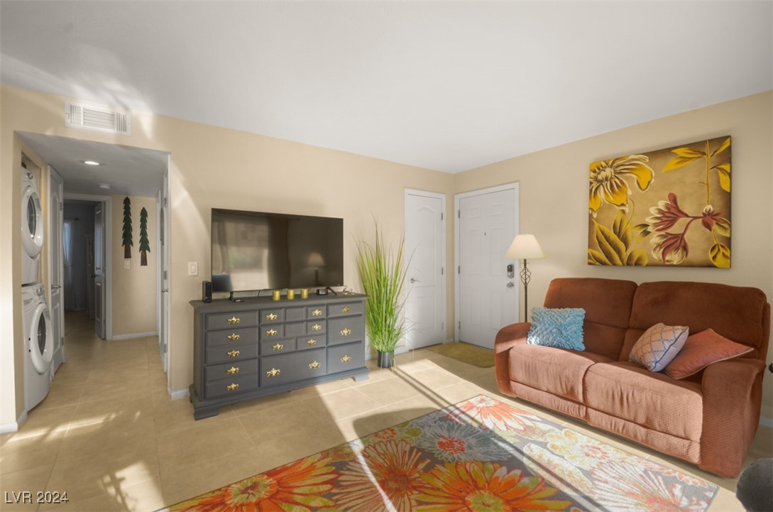 7200 Pirates Cove Road 1010