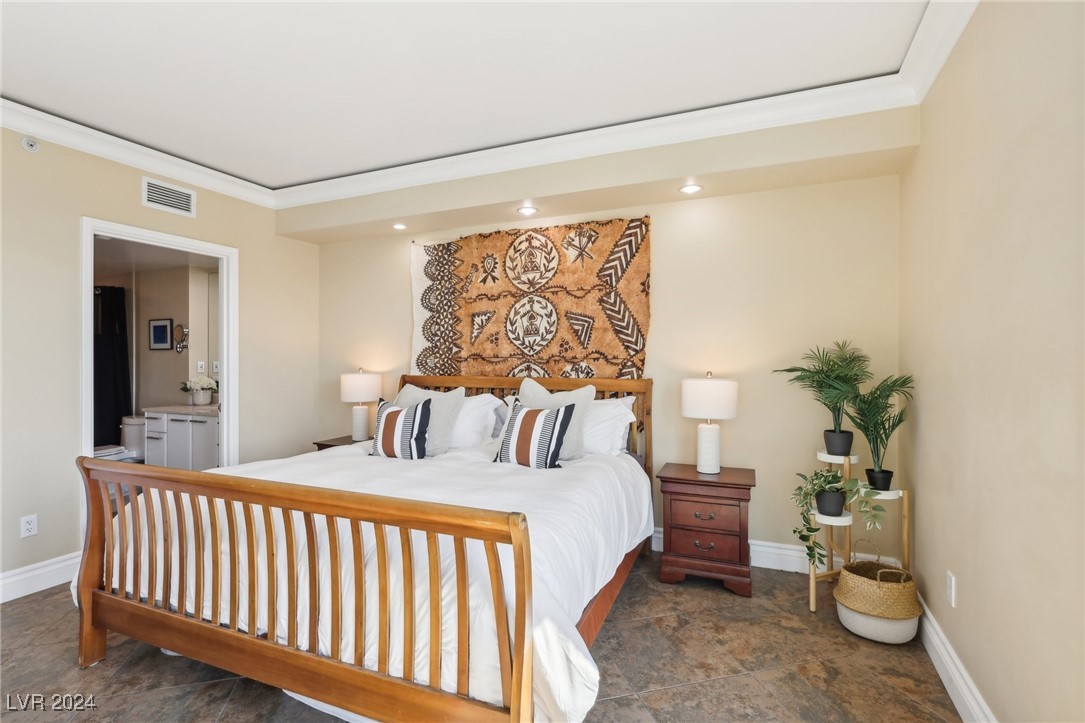 322 Karen Avenue 2604