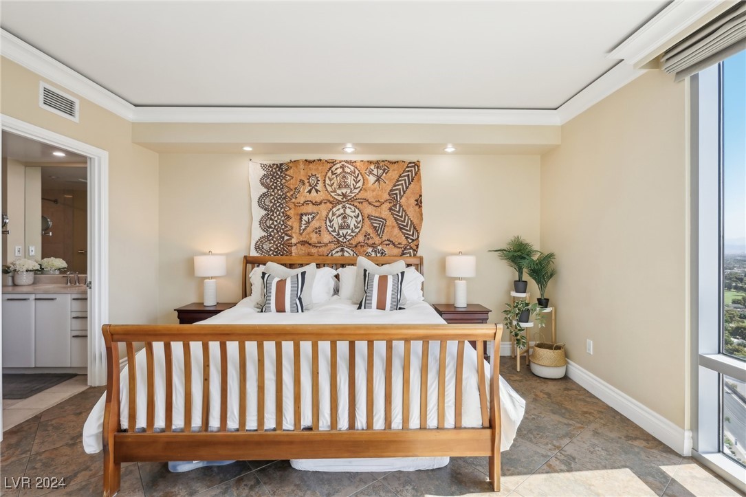 322 Karen Avenue 2604