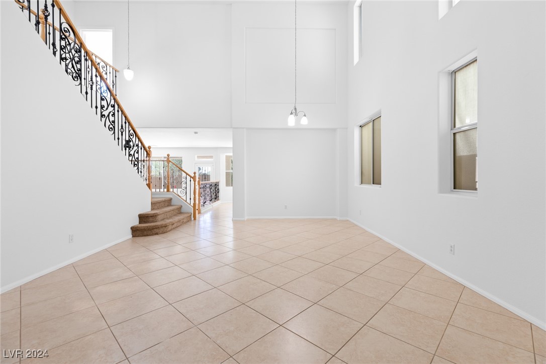 5377 Caprock Canyon Avenue