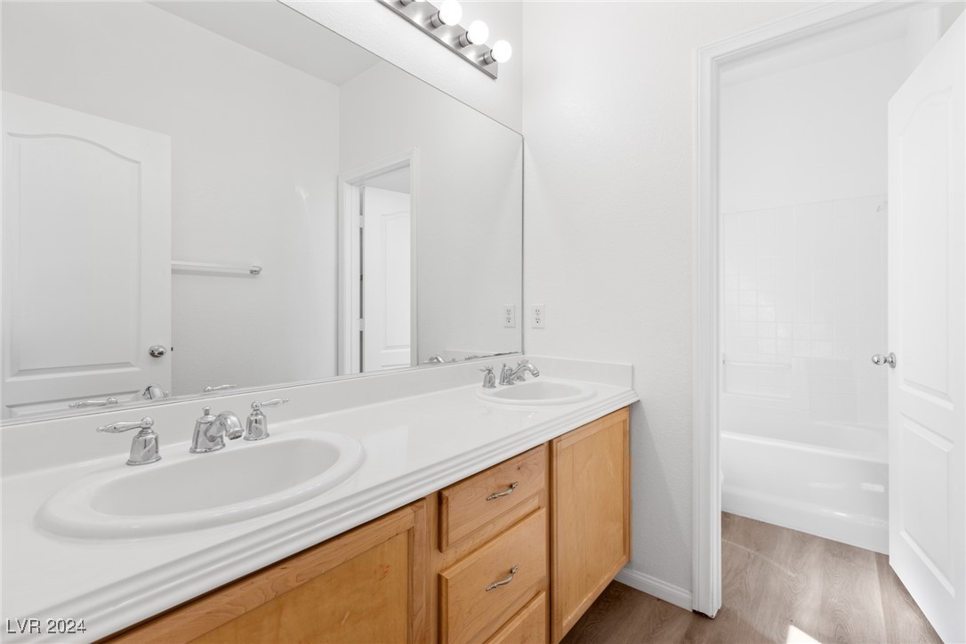 5377 Caprock Canyon Avenue