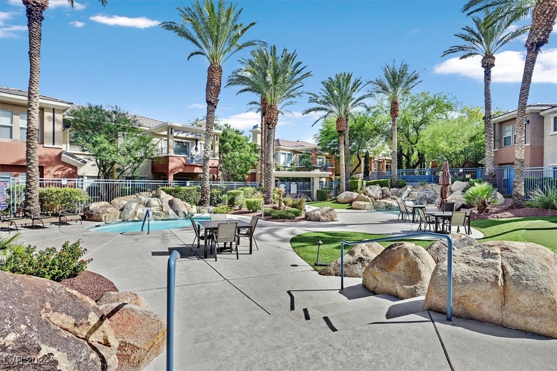 801 Titan Peak Place 204