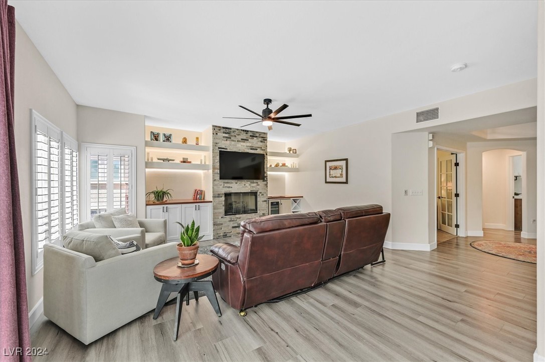801 Titan Peak Place 204