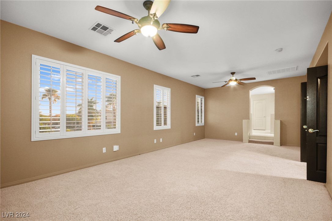 8093 Mosaic Harbor Avenue