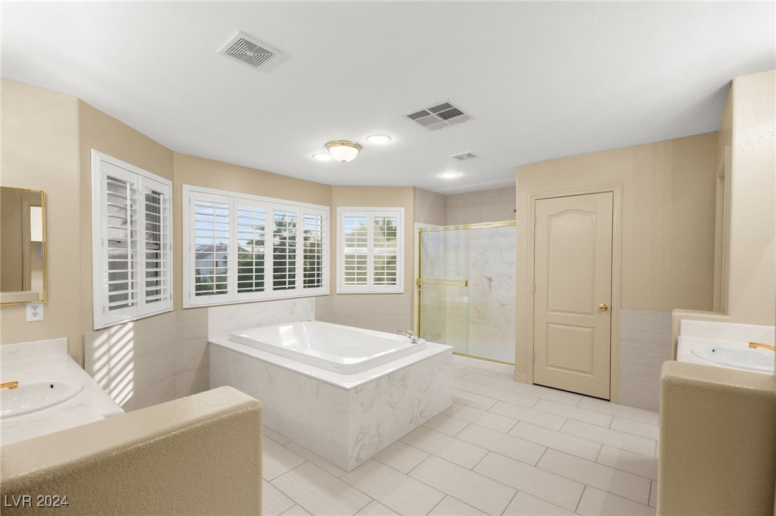 8093 Mosaic Harbor Avenue