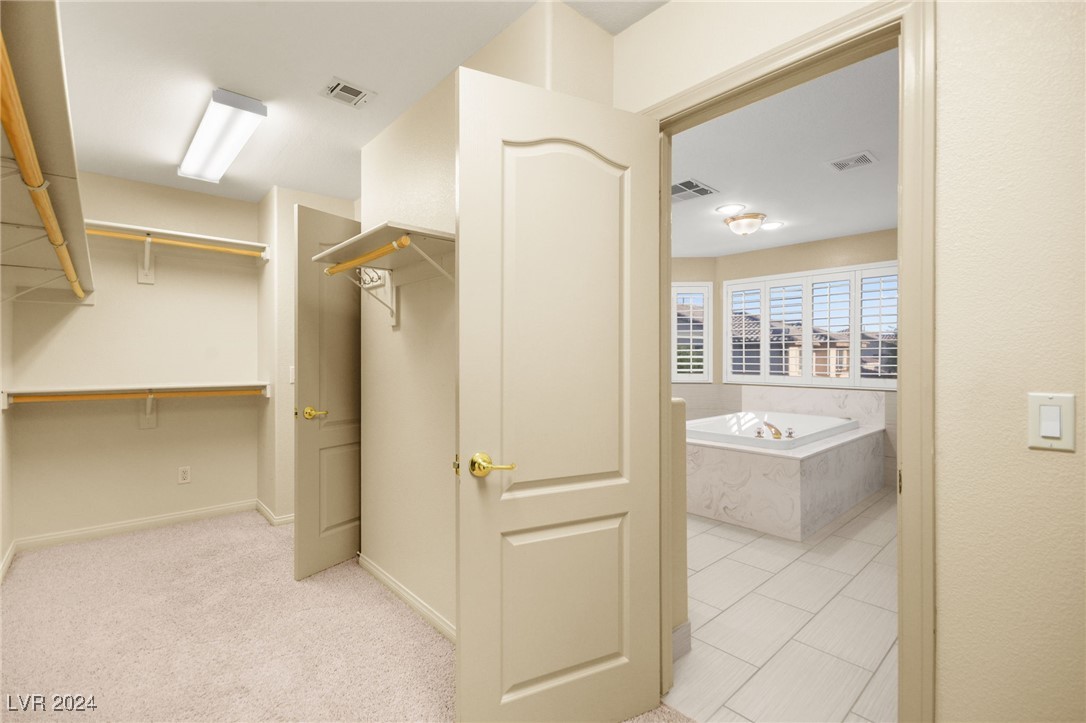 8093 Mosaic Harbor Avenue