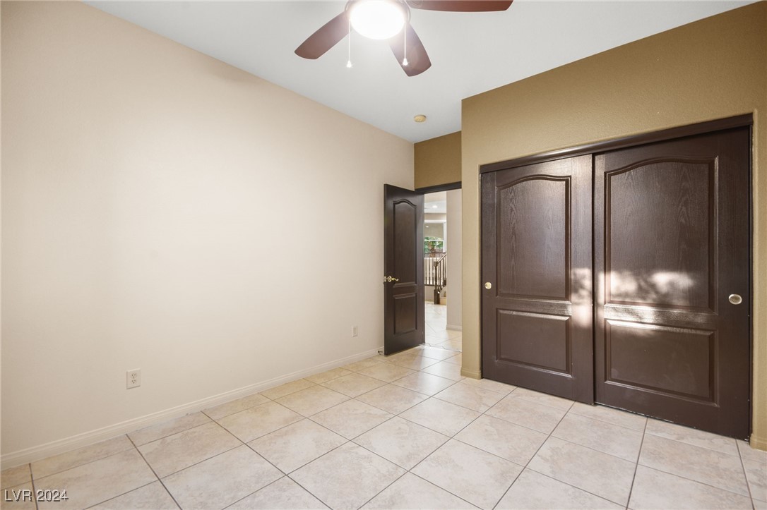 8093 Mosaic Harbor Avenue