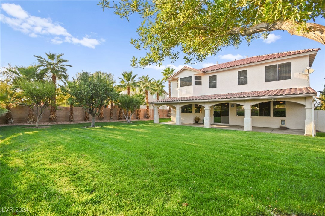 8093 Mosaic Harbor Avenue